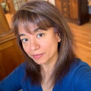 Meet your Posher, Maria